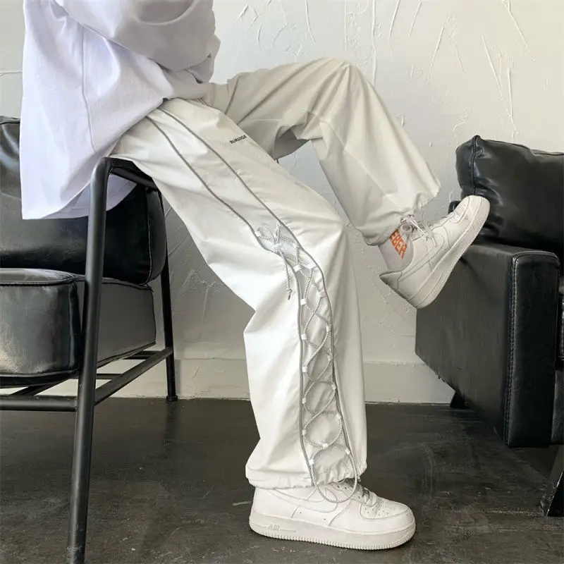 Streetwear White Cargo Pants Men Oversize Wide Pants Harajuku Sweatpants Fashion Joggers Skateboard Pants Techwear 2023 New