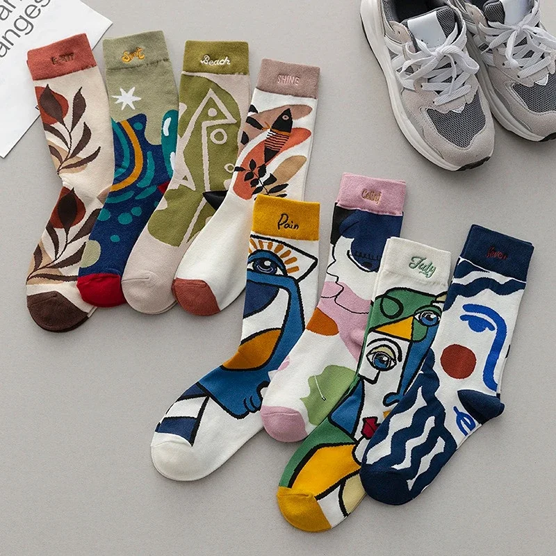 Main Personality tide socks fashion ins trend graffiti sports couple socks in the tube letter embroidery cotton socks image