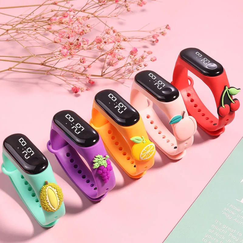 Fashion Children Electronic Watch Luminous LED Fruit Sports Bracelet Girls Boys Watches Electronic Silicone Wrist Watch for Kids