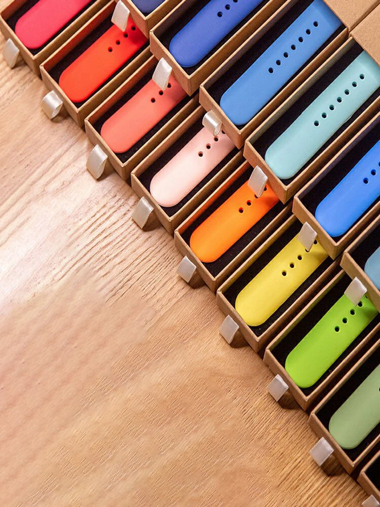 Strap For Apple Watch Bracelet 44mm 45mm 41mm 49mm 40mm 42mm 38mm 45 mm Silicone Sport band iWatch Series 9 Ultra 2 8 7 SE 6 5 4