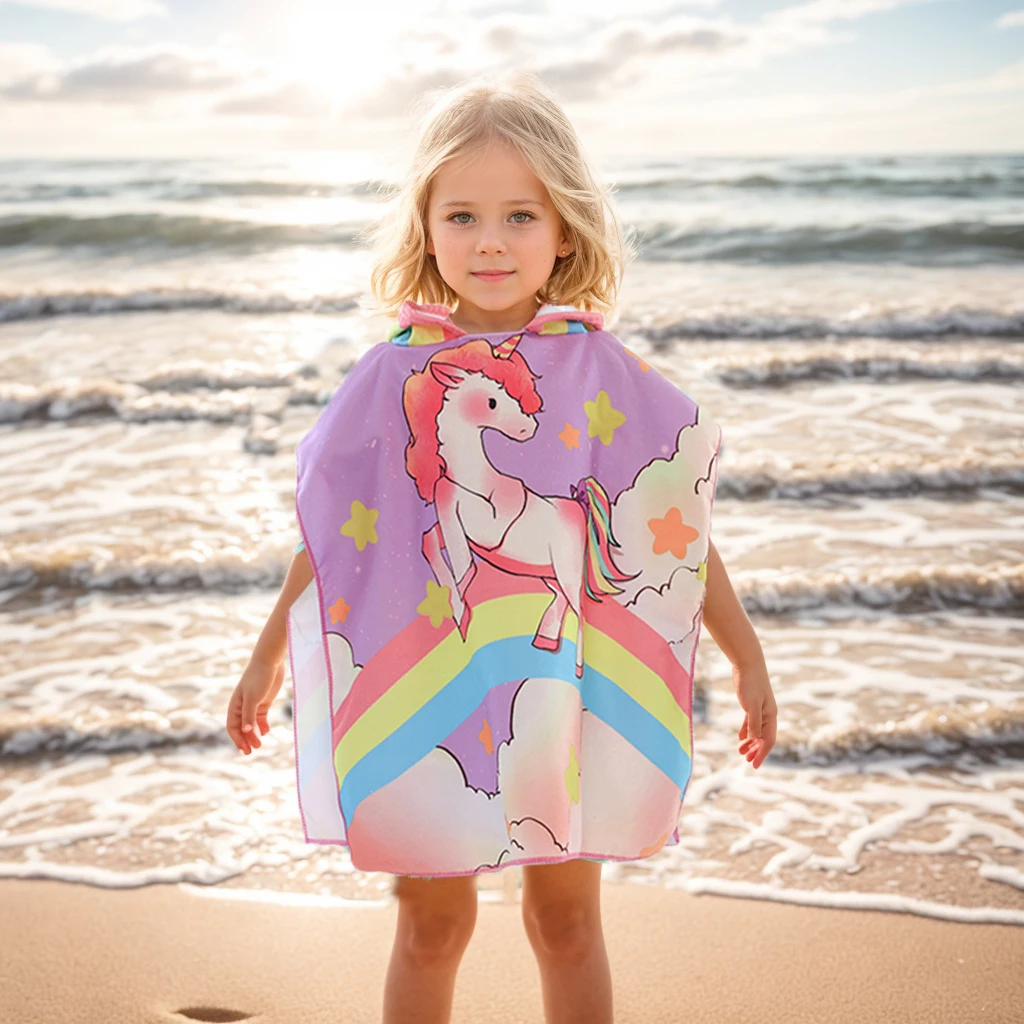 1 CHILDREN'S Hooded Bathrobe, Animal Play, CHILDREN'S Bath Towel, Beach Towel, Go out with a CHILDREN'S Cape